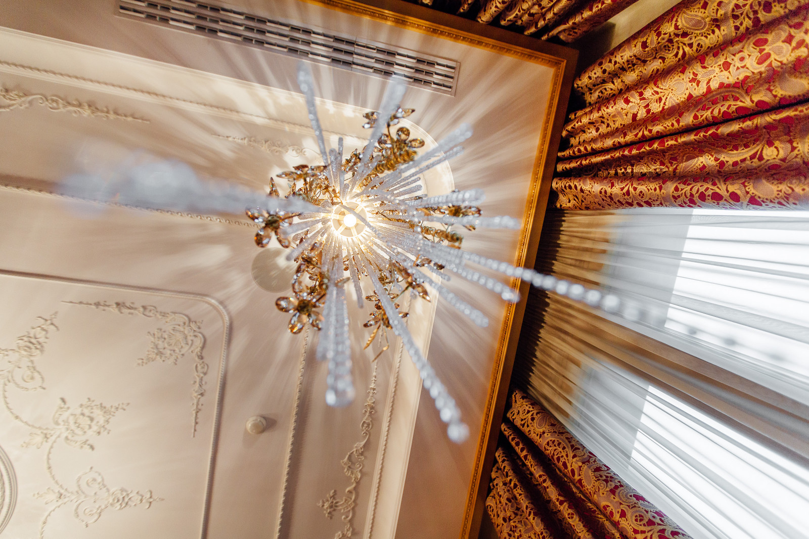 Гранатовый браслет