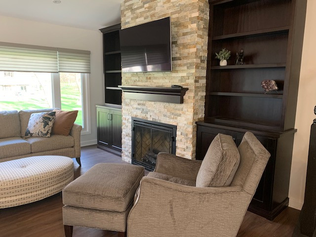 Home design - transitional home design idea in Minneapolis