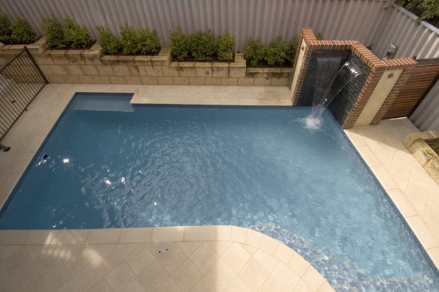 Pools modern-pools-and-hot-tubs