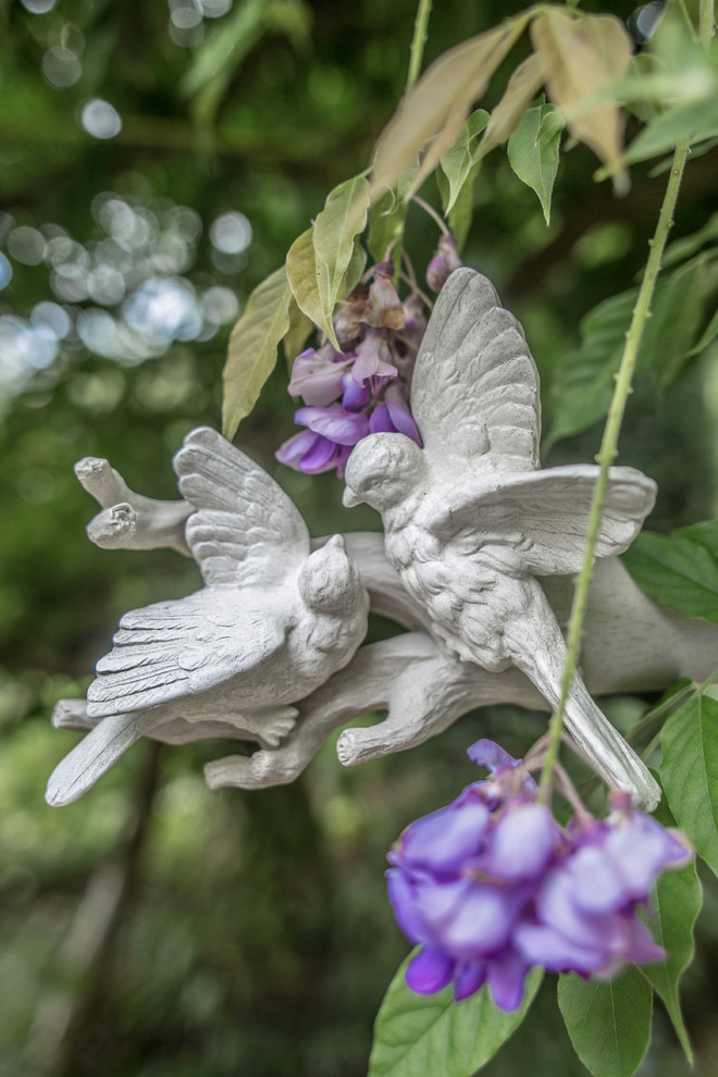 Карнизы для штор, Alison Davies