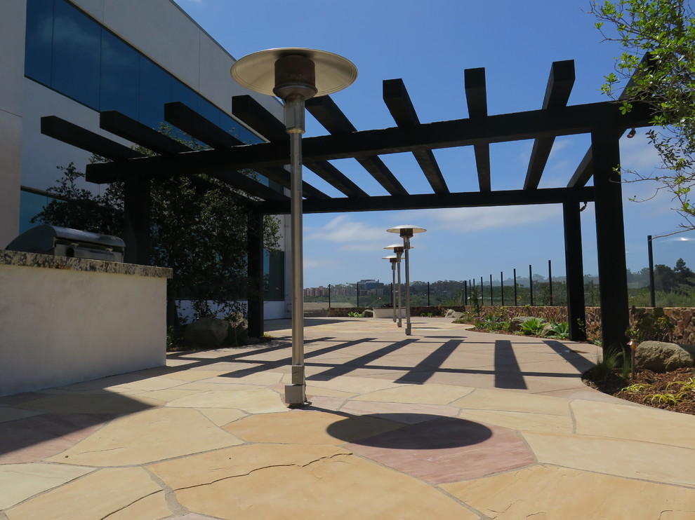 Tuscan patio photo in San Diego