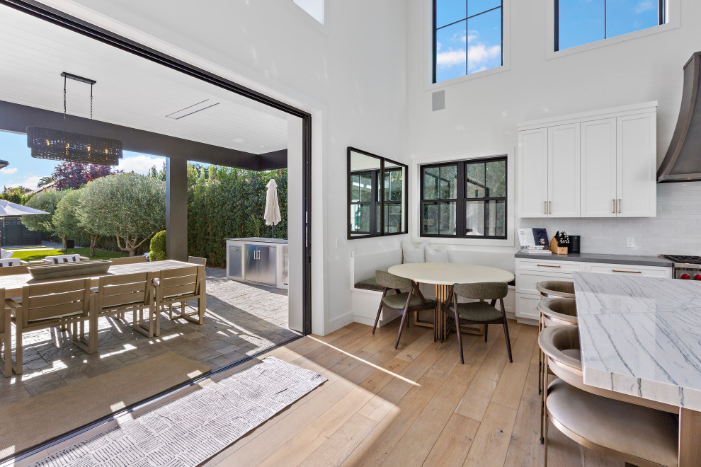 Example of a transitional dining room design in San Francisco