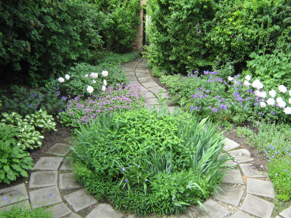 На берегу озера. Ландшафтный проект участка в Опалихе.