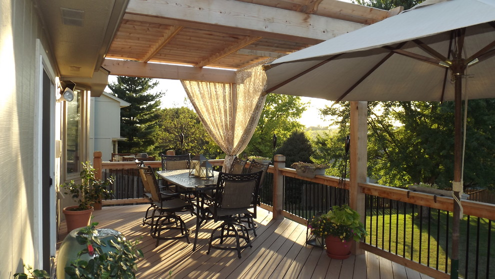 Traditional deck in Omaha.