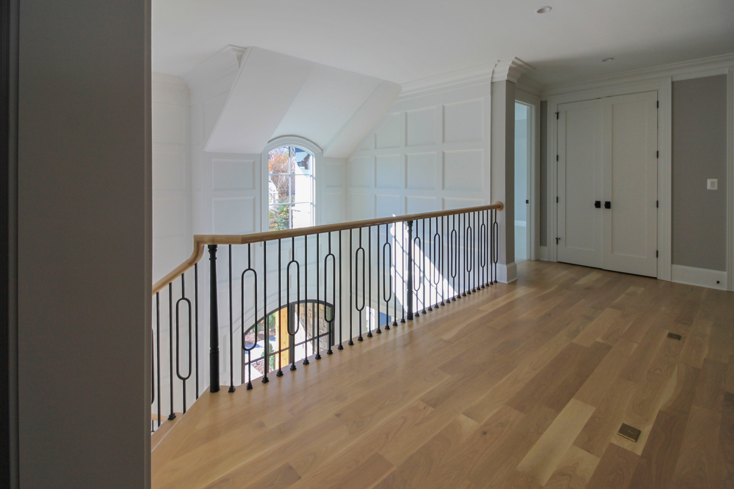 95_Remarkable and elegant floating elliptical staircase, McLean, VA 22101