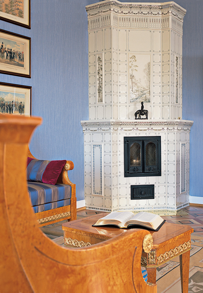 Гостиная в авторском русском ампире