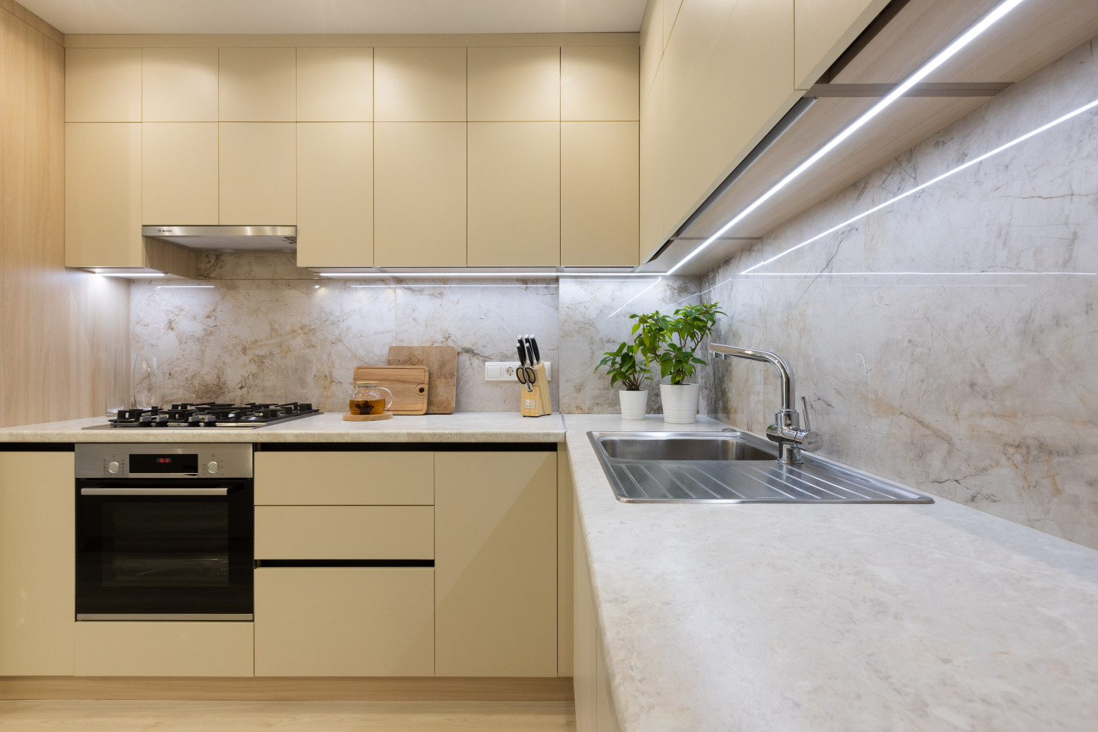 Трехкомнатная квартира по ул.Жуково