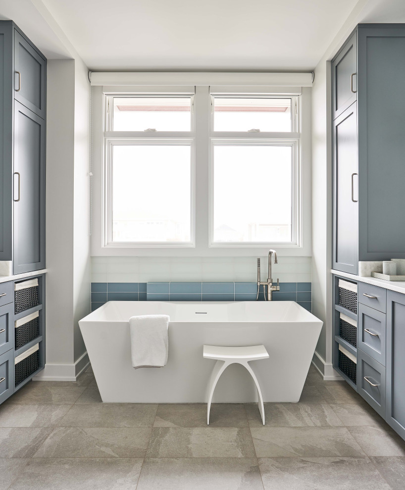 Bathroom - coastal bathroom idea