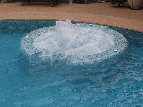 L'eau mediterranean-pools-and-hot-tubs