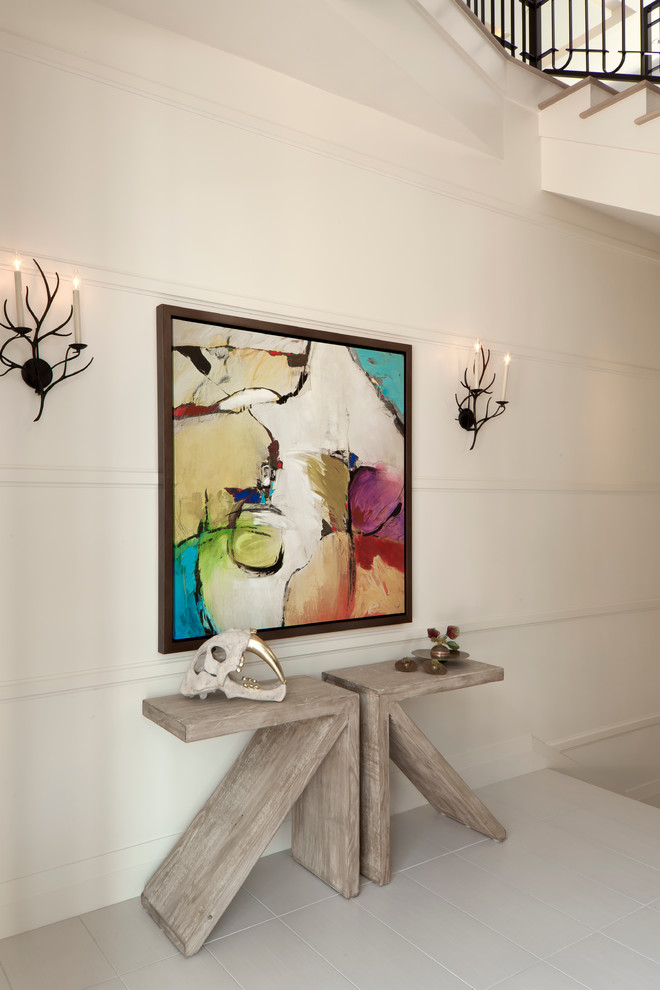 Mid-sized trendy home design photo in Miami