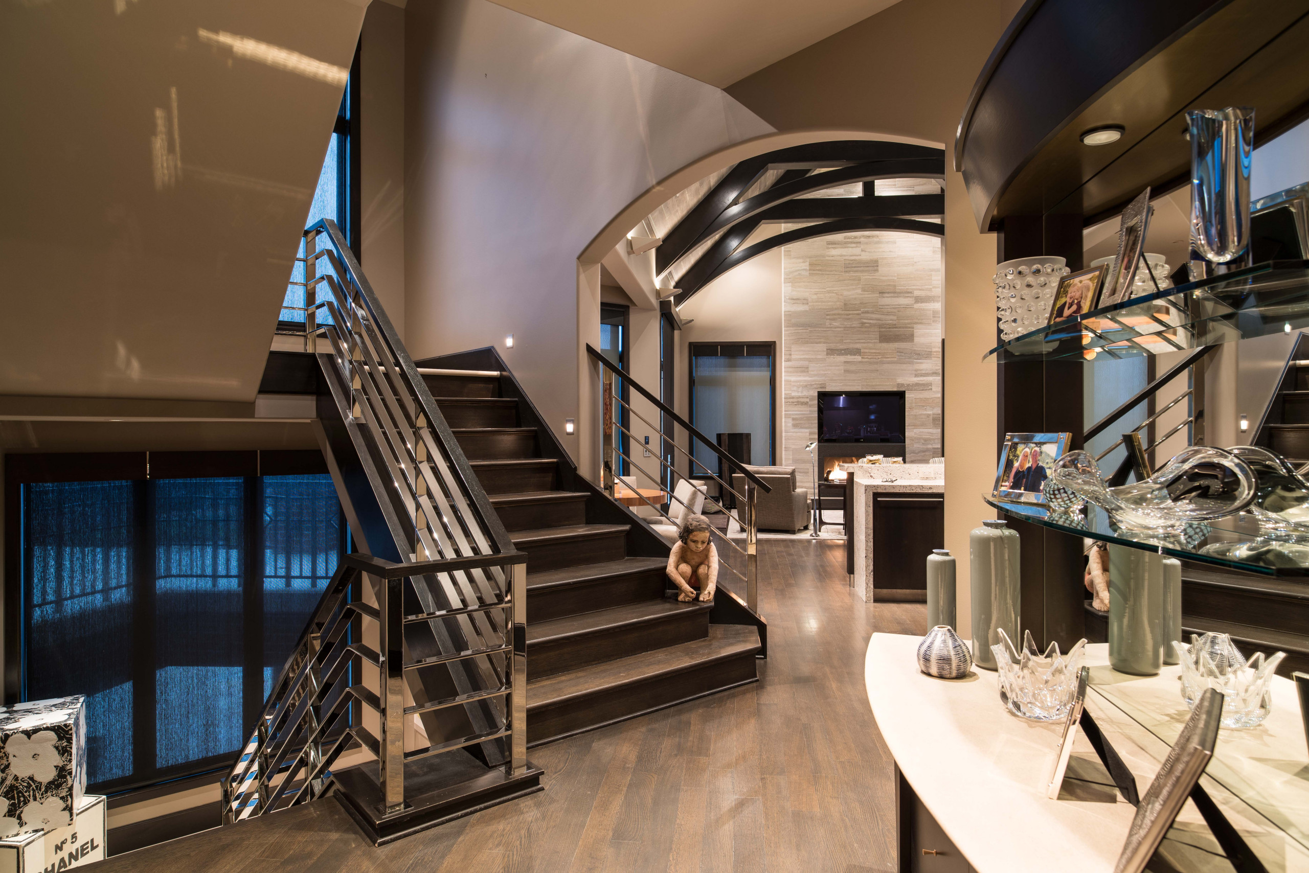 Mid Century Modern - Luxury Estate Build