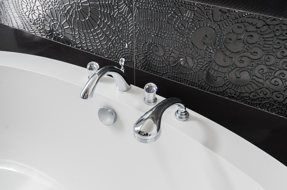 Дом с лошадиным бюстом