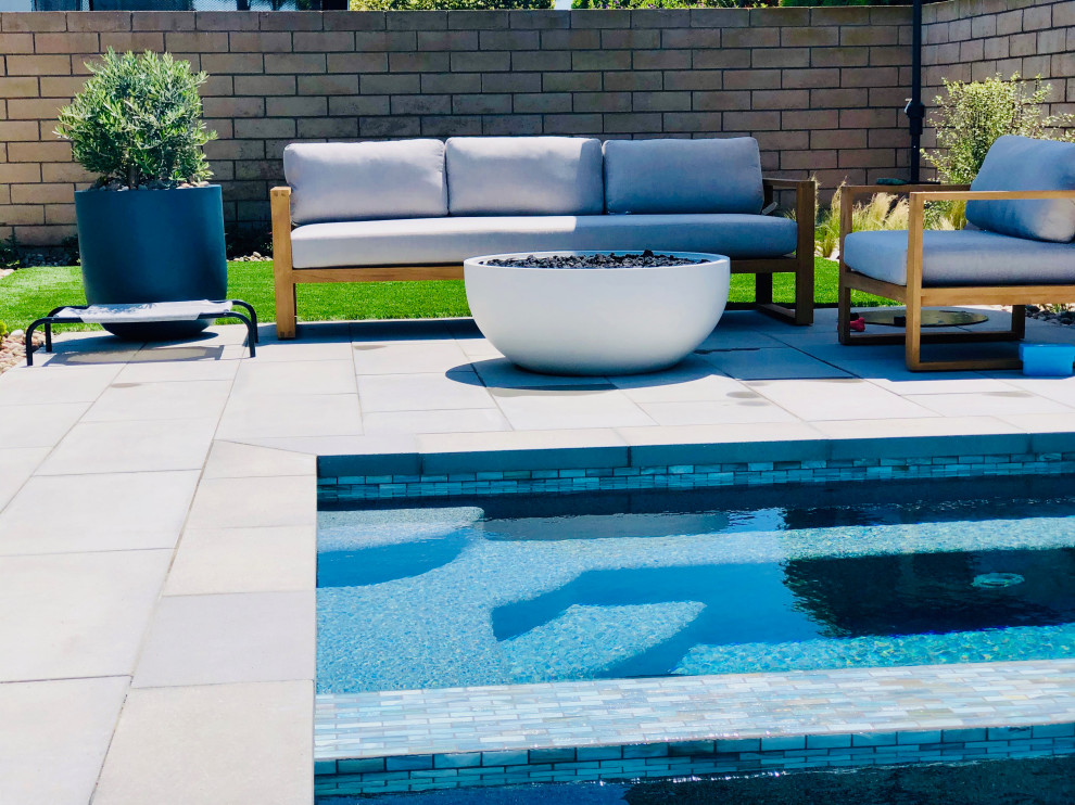 Huntington Beach Plunge Pool