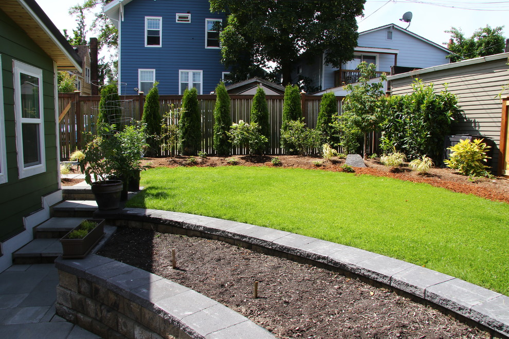 This is an example of a transitional garden in Seattle.