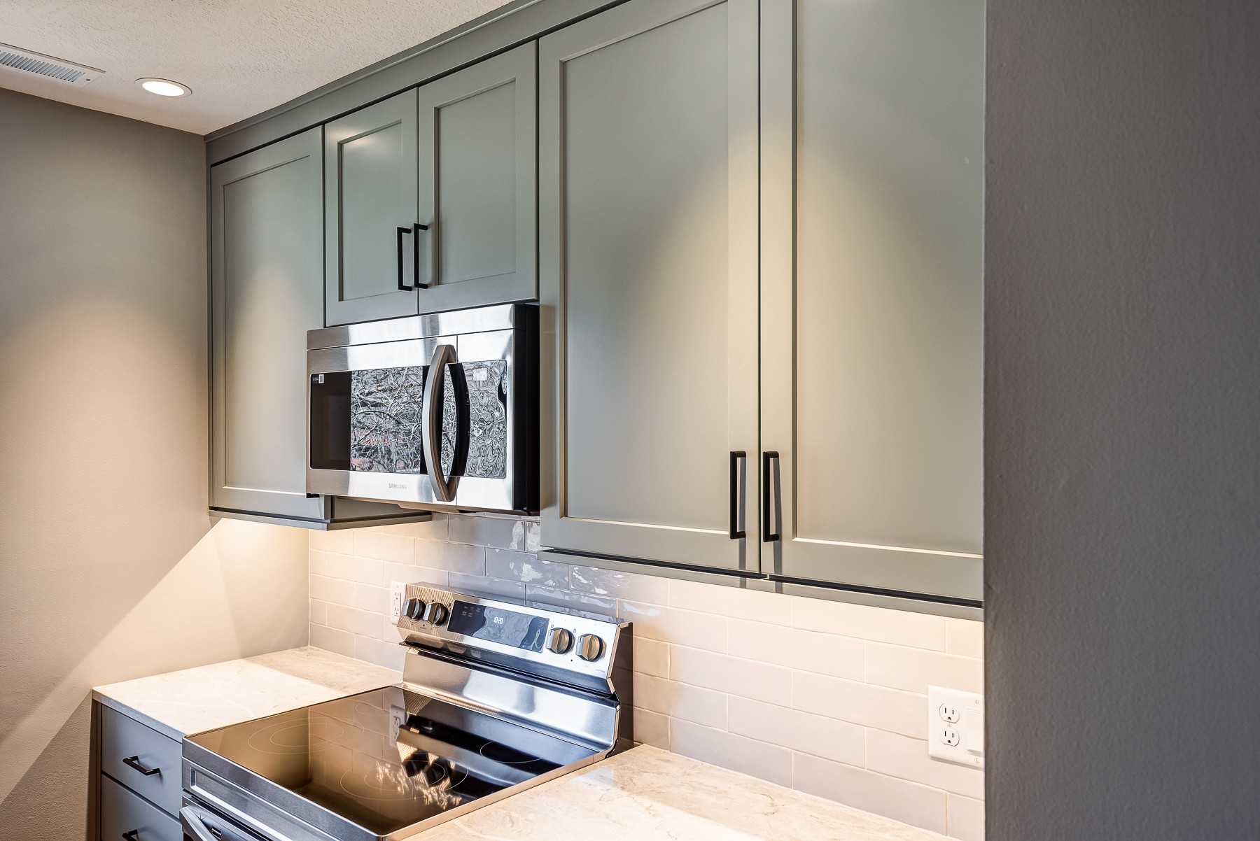 Modern Kitchen Champaign, IL