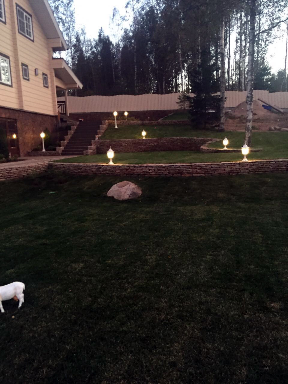 Дом из кирпича в Охтинском парке