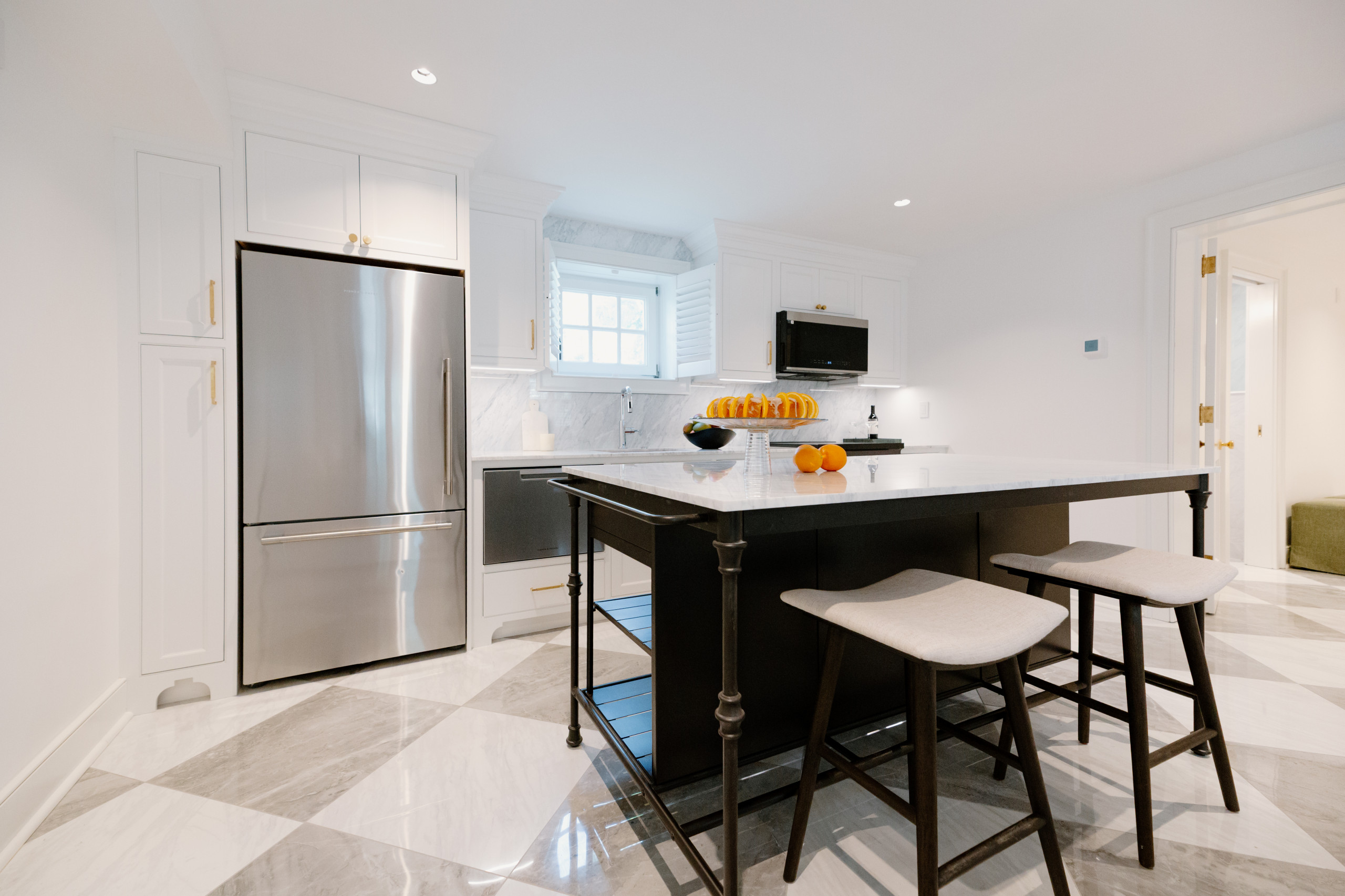 An island in the kitchen