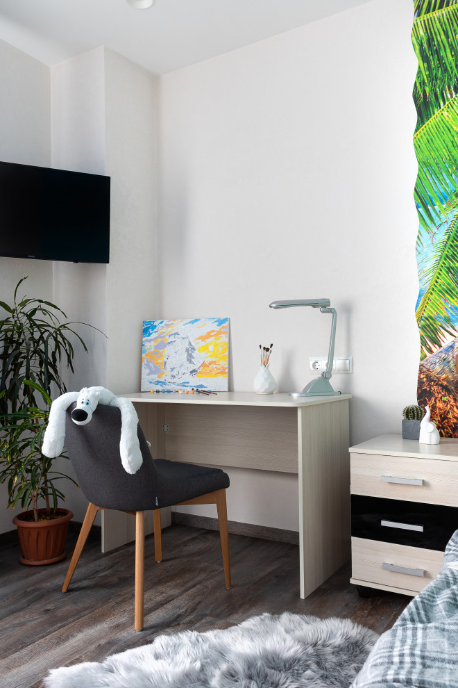 Разные полюса.