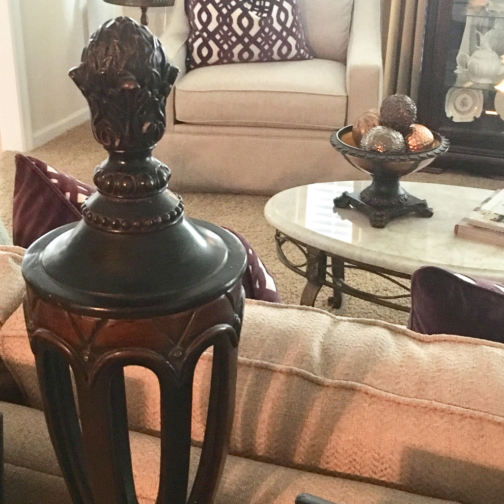 Old Wolrd Living Room Vignettes