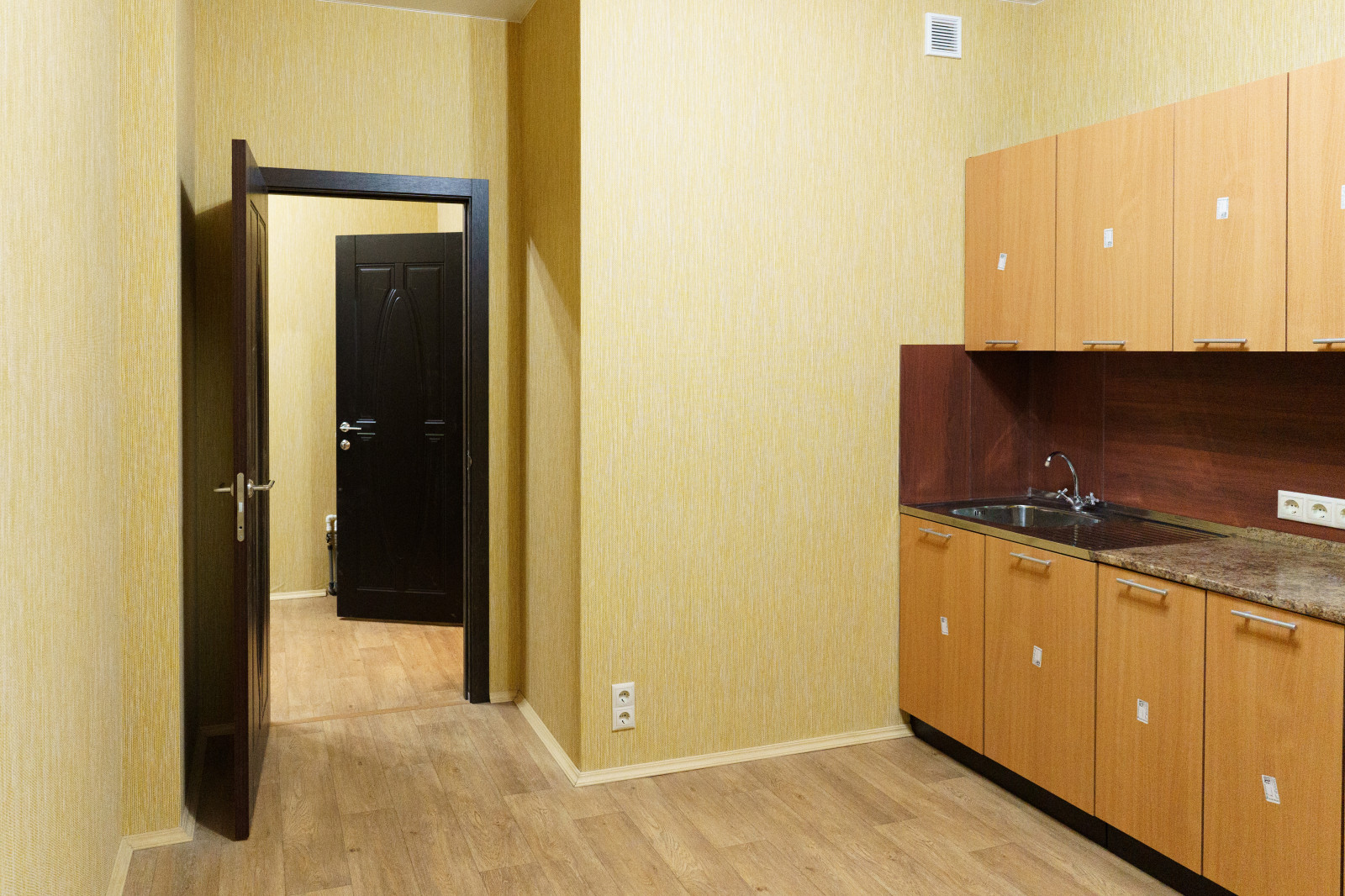 Эконом ремонт в новостройке 42 м²