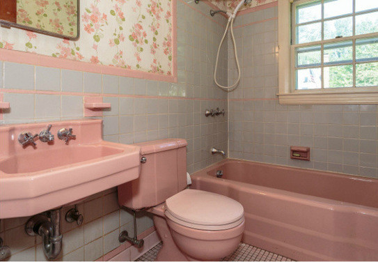 8 Ways To Spruce Up An Older Bathroom Without Remodeling - How To Decorate Old Tiles Bathroom