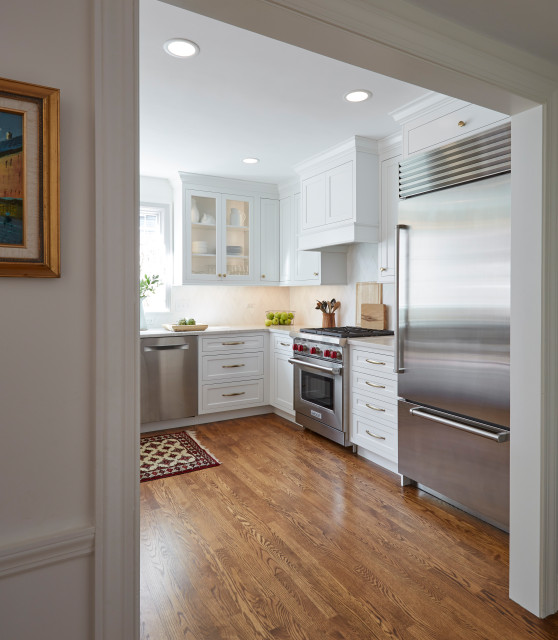 Glenview, Il Classique Cuisine Chicago par DDK Kitchen Design