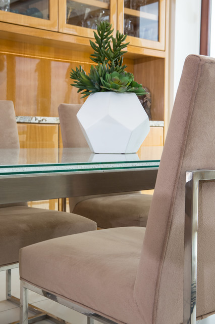 Newport Beach Custom Home modern-esszimmer
