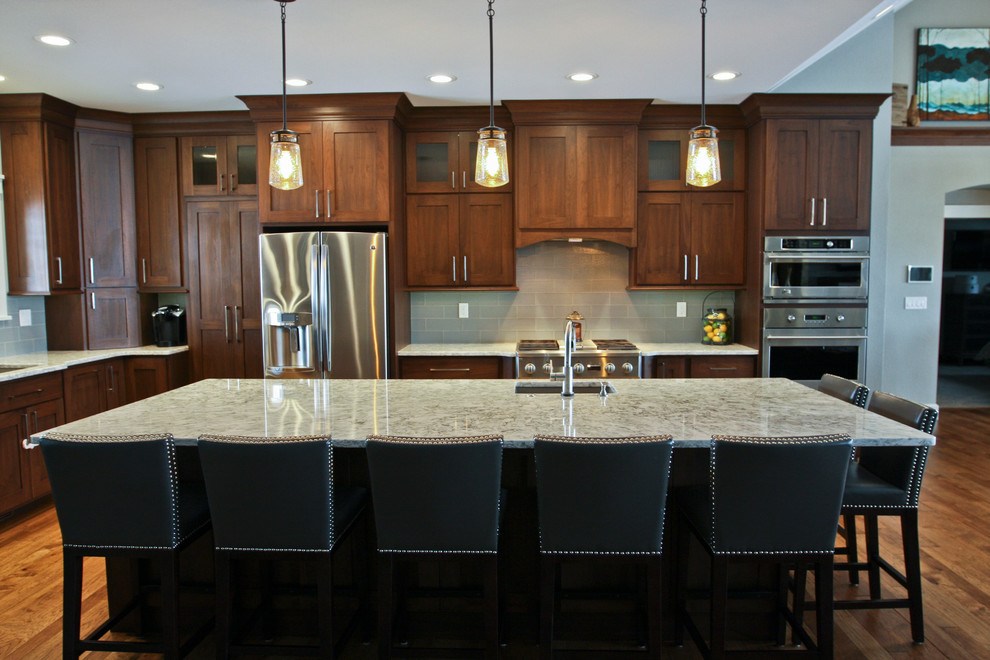 Inspiration for a transitional kitchen remodel in Cedar Rapids