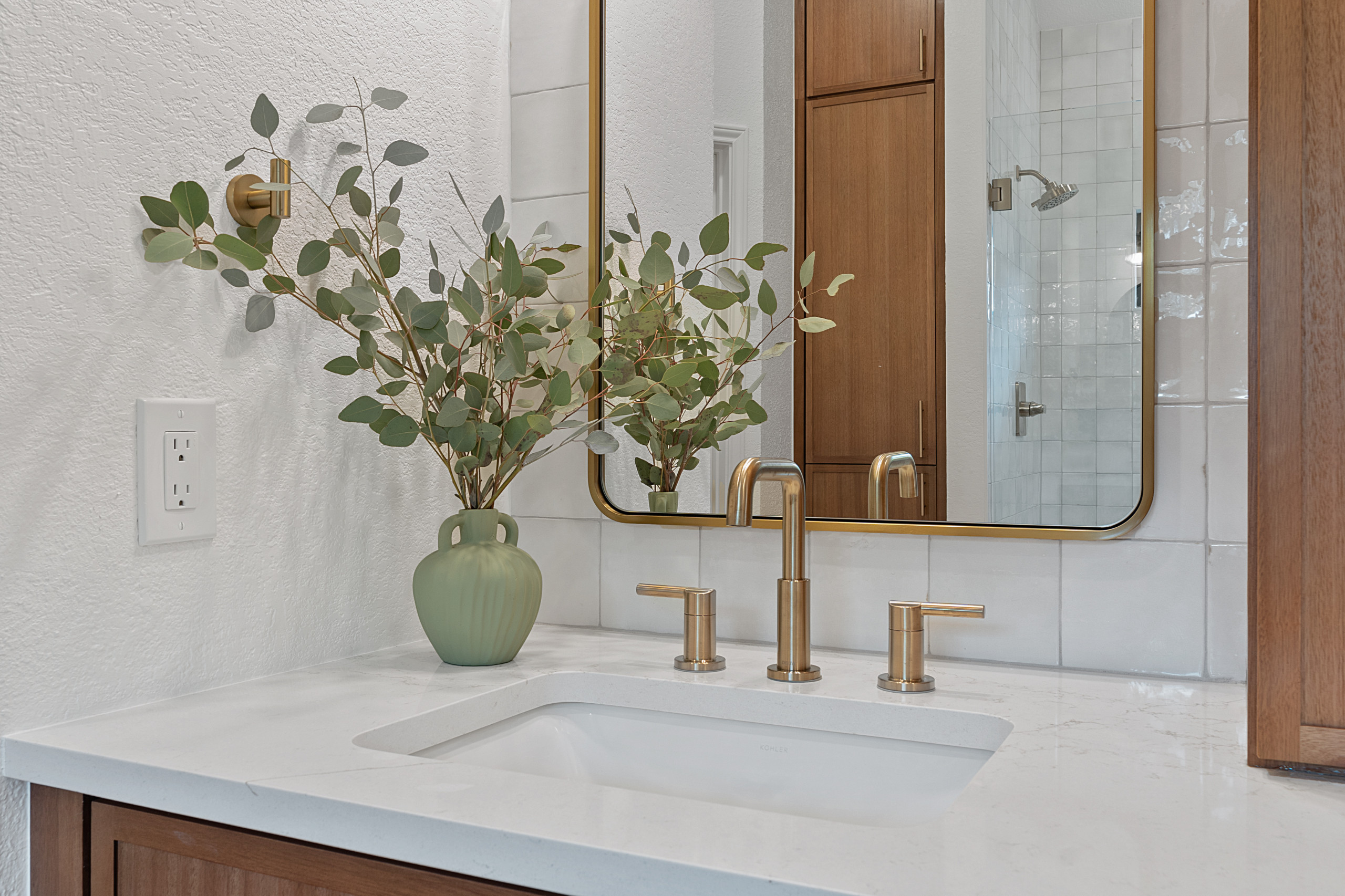 Southwestern Charm Bathroom (Circle C)
