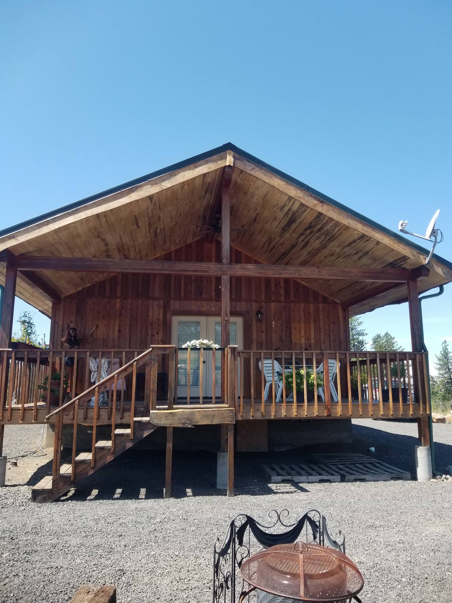 Clearwater Cedar Cabin: Restain, Blue Pine tongue and groove