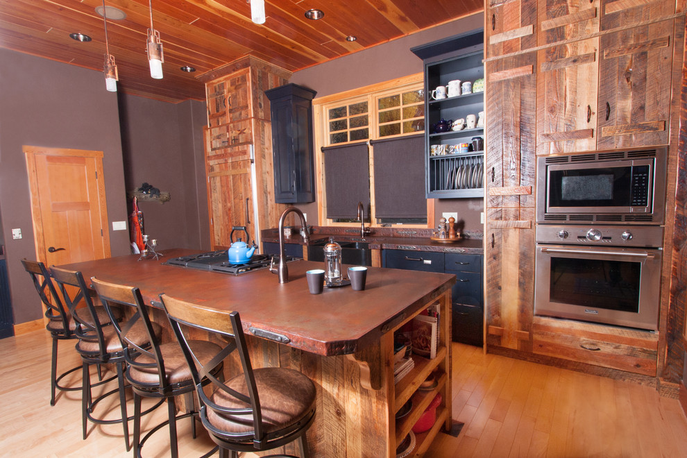 Kitchen - rustic kitchen idea