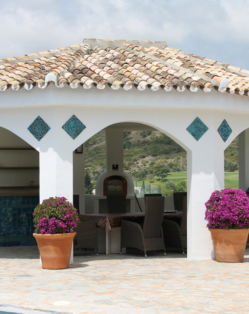 Architectural ceramics gazebo coastal-courtyard