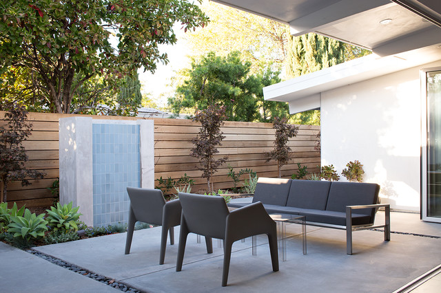 Truly Open Eichler House retro-gaardhave