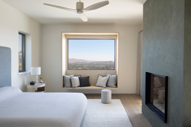 Atlas Peak modern-bedroom