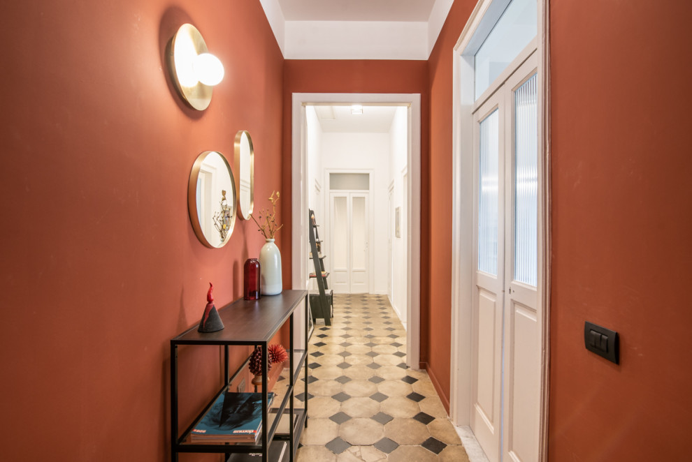 Design ideas for an eclectic entrance in Naples.