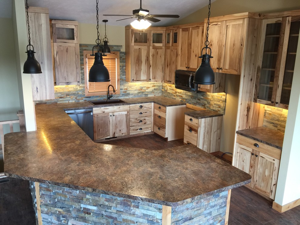 Inspiration for a rustic home design remodel in Omaha