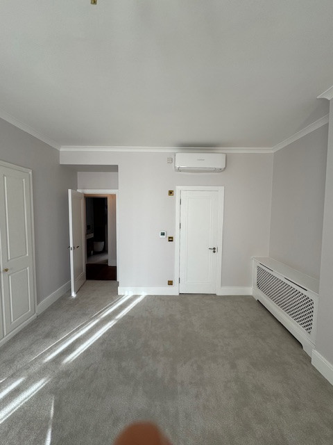 Full refurbishment works of high-end flat (x5 Bedrooms)at high street kensignton