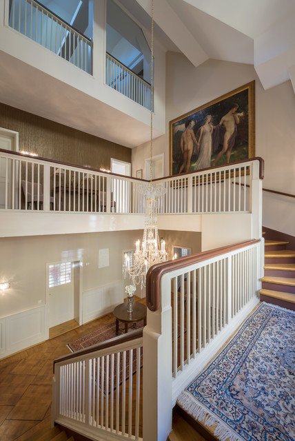 Villa Elouise traditional-staircase
