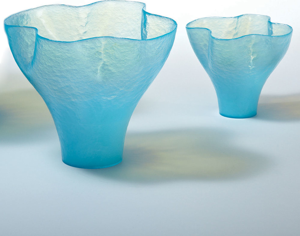 Aquamarine Ruffle Vase - 4.75 x 5.5