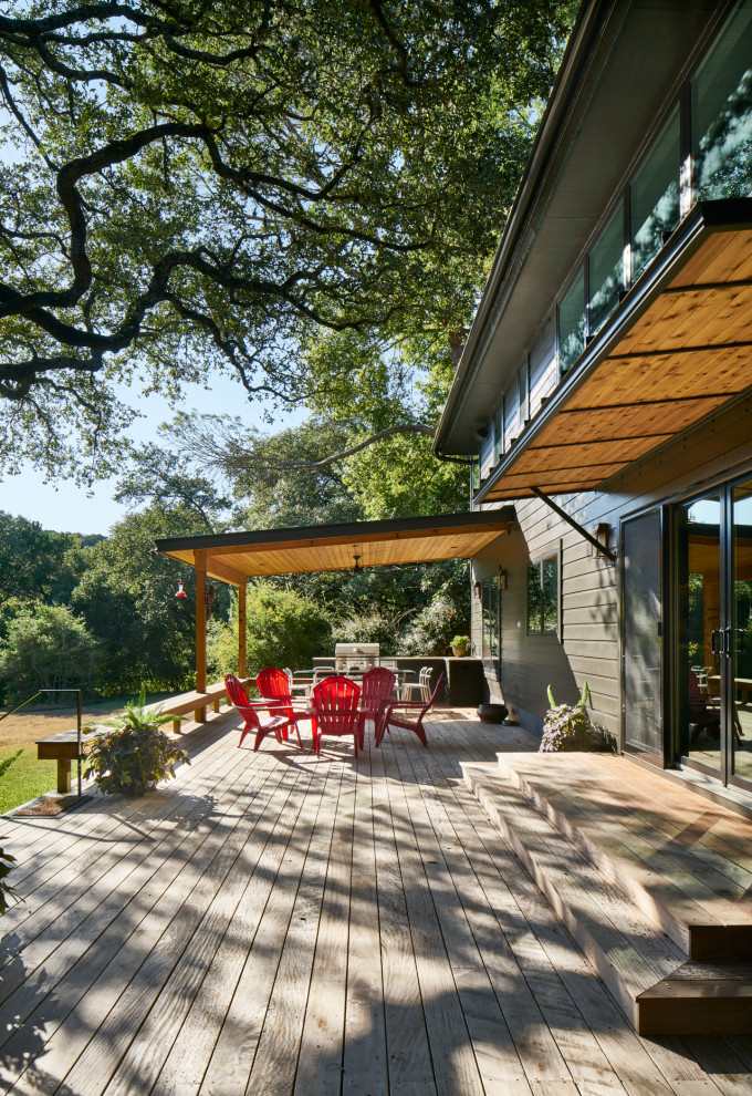 This is an example of a verandah in Austin.