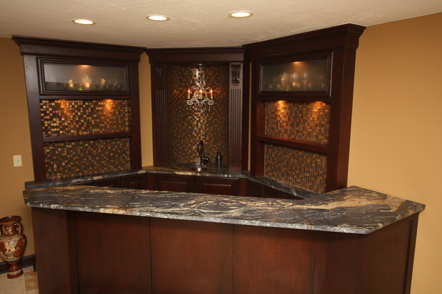 Corner Bar - Klassisch - Keller - Cleveland - von Architectural Justice