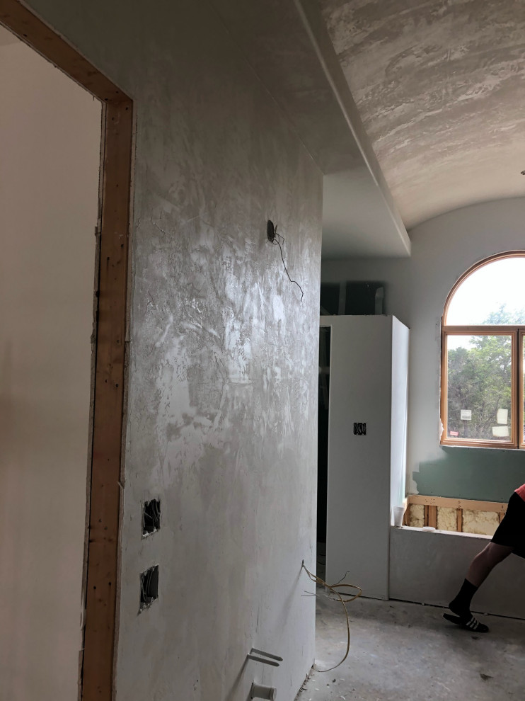 Inspiration for a transitional home design remodel in Austin