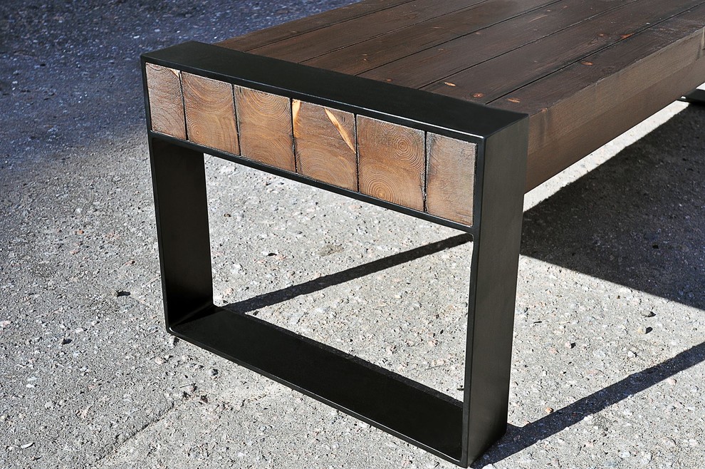 Скамейка в индустриальном стиле "Benchy"