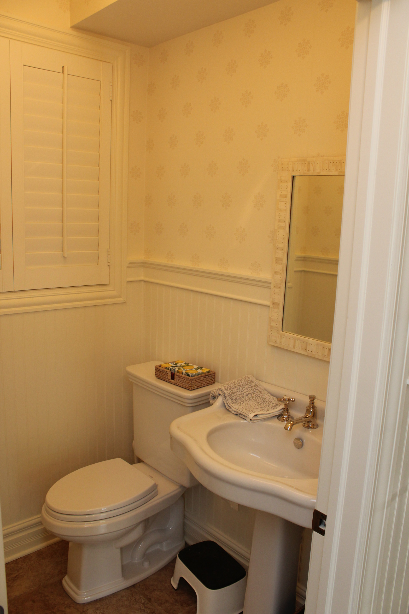 A North Shore Powder Room Remodeling