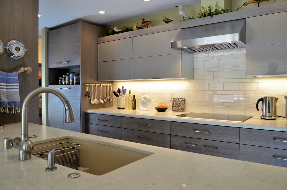 Coastal Contemporary - Kitchen