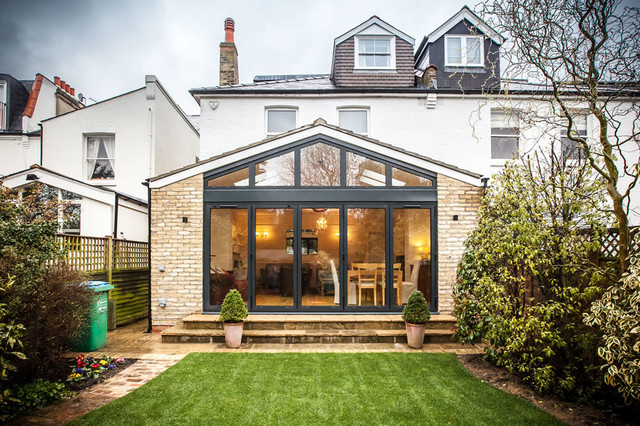 Pitched Roof Single-Storey Extension in Teddington - Traditional