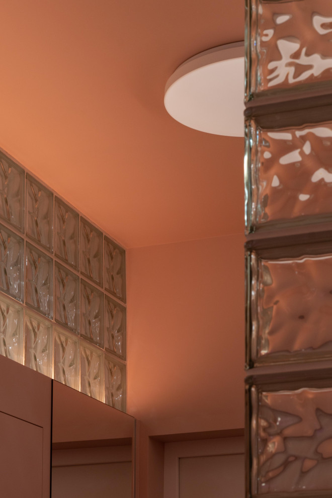 Квартира с стеклоблоками