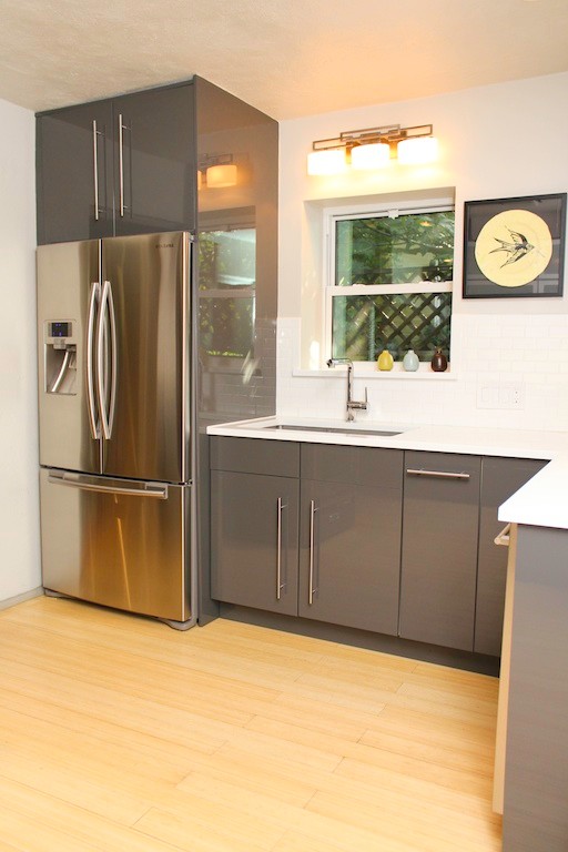 Home design - transitional home design idea in Austin