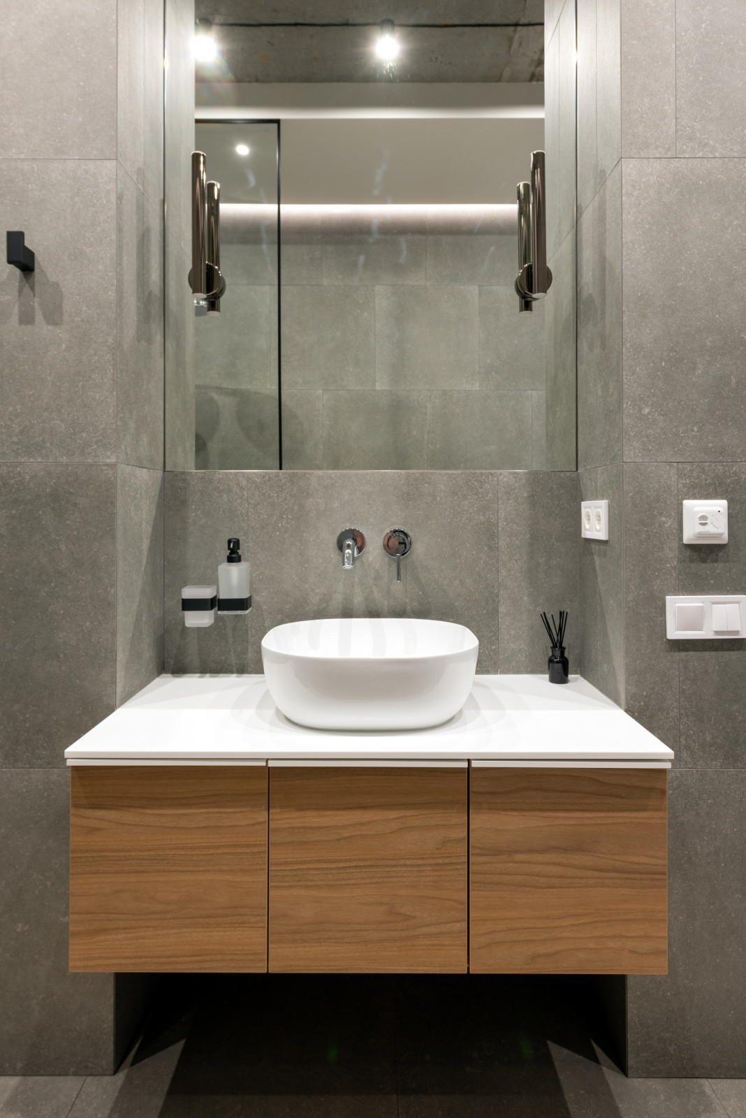 Двухуровневая квартира 130м2 с террасой и панорамным видом