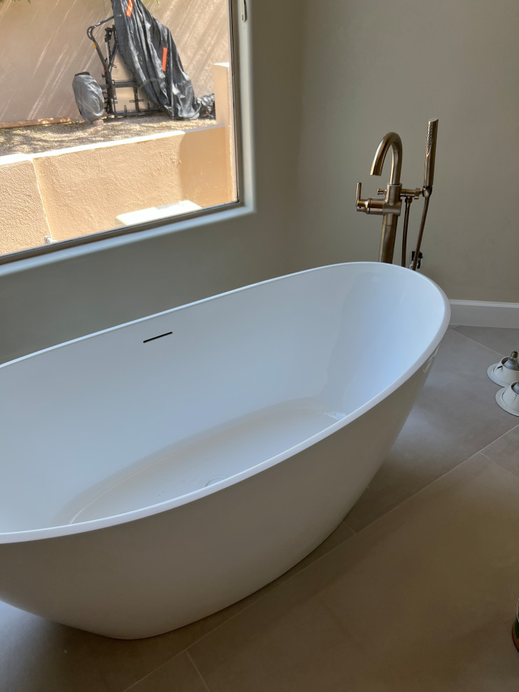 Bathtub installation